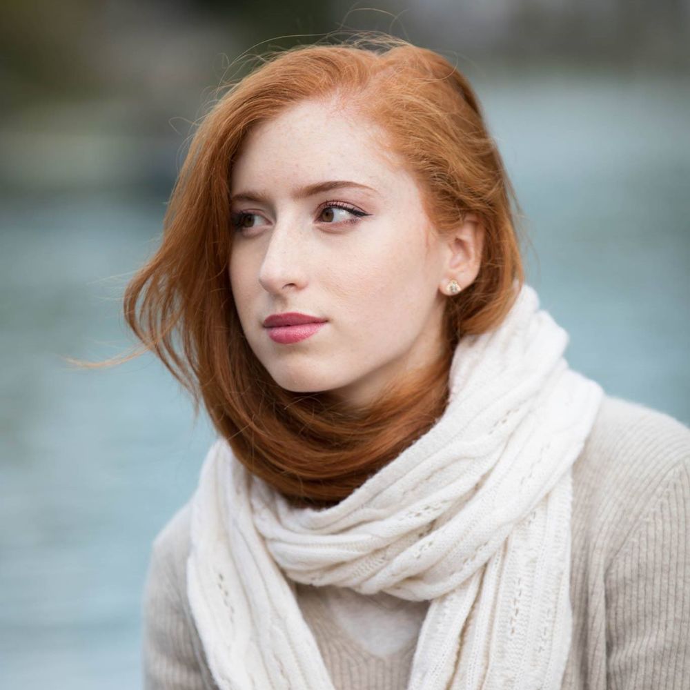 Meet your Posher, Carla